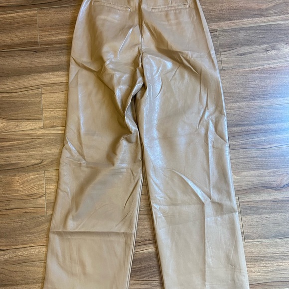 Aritzia Babaton Pleated Pant Vegan Leather - 6 - Picture 8 of 10